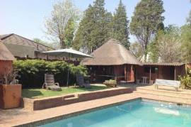 Luxury 11 Bed Estate With 4 Garden Cottages For Sale in Fontainebleau Randburg South Africa