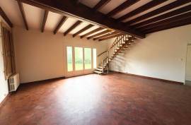 Spacious Family Home with 4 Bedrooms Aunac sur Charente - €159550 Spacious Family Home with 4 Bedrooms Aunac sur Charente - €159550