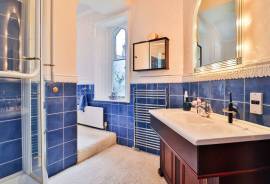 listing listing