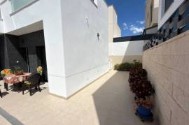 listing listing