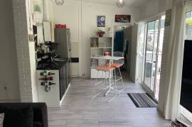 listing listing
