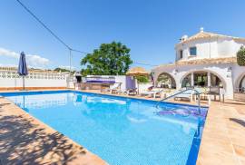 listing listing