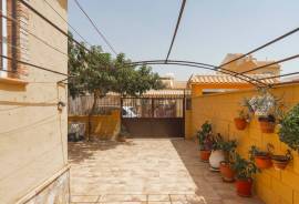 listing listing