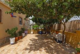 listing listing