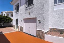 listing listing