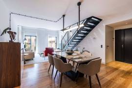 2 Bedroom Duplex Apartment in Intendente with Balcony and Terrace 2 Bedroom Duplex Apartment in Intendente with Balcony and Terrace