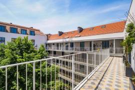 2 Bedroom Duplex Apartment in Intendente with Balcony and Terrace 2 Bedroom Duplex Apartment in Intendente with Balcony and Terrace