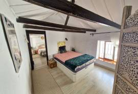 listing listing