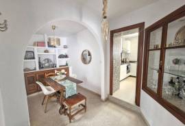 listing listing