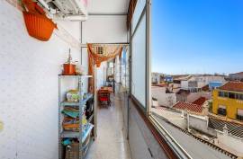 2-bedroom apartment for sale in the center of Portimão 2-bedroom apartment for sale in the center of Portimão