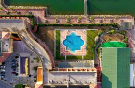 Modern 1 bedroom apartment with river view in Lagoa Modern 1 bedroom apartment with river view in Lagoa