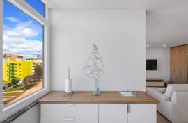 Fully refurbished 2 bedroom apartment, Good sun exposure in Portimão Fully refurbished 2 bedroom apartment, Good sun exposure in Portimão