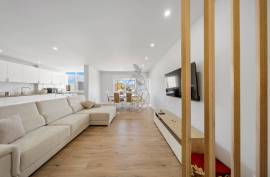 Fully refurbished 2 bedroom apartment, Good sun exposure in Portimão Fully refurbished 2 bedroom apartment, Good sun exposure in Portimão