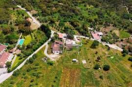 Farm with old house with sea view in Monchique