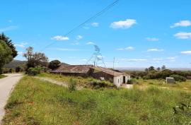 Farm with old house with sea view in Monchique