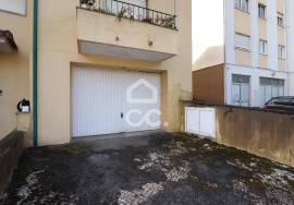 T2 next to Hospital da Luz