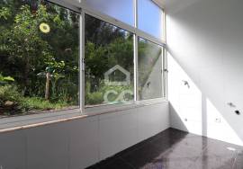 T2 next to Hospital da Luz