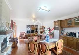 Stone Villa with a Lot of Charm in Vilar de Nantes