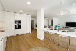 Apartamento T3 Novo na Amoreira Totalmente Mobilado Apartamento T3 Novo na Amoreira Totalmente Mobilado