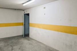 Estabelecimento Comercial em Funcionamento em Alcabideche