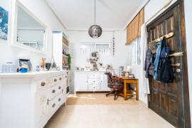 listing listing