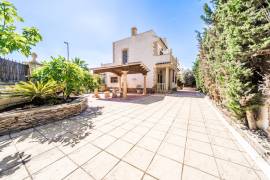 listing listing