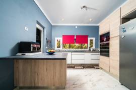 listing listing