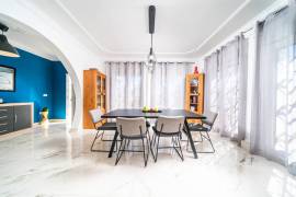 listing listing