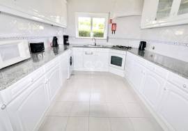 Central Luz - Ground floor 2+2 apartment with excellent  outdoor terracing