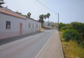 Single storey 2 bedroom villa in Ferragudo