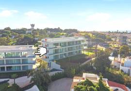 Carvoeiro – Fully furnished and decorated 3-bedroom apartment with frontal sea views and large terraces