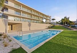 Carvoeiro – Fully furnished and decorated 3-bedroom apartment with frontal sea views and large terraces