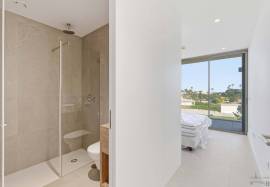 Carvoeiro – Furnished and decorated T3 penthouse with private rooftop, heated pool and panoramic ocean views