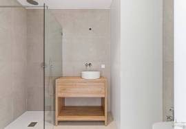 Carvoeiro – Furnished and decorated 2-bedroom apartment on the top floor with generous terraces and sea views Carvoeiro – Furnished and decorated 2-bedroom apartment on the top floor with generous terraces and sea views