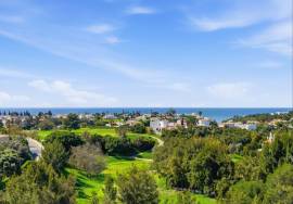Carvoeiro – Furnished and decorated 2-bedroom apartment on the top floor with generous terraces and sea views Carvoeiro – Furnished and decorated 2-bedroom apartment on the top floor with generous terraces and sea views