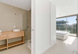 Carvoeiro – Furnished and decorated 2-bedroom apartment on the top floor with generous terraces and sea views Carvoeiro – Furnished and decorated 2-bedroom apartment on the top floor with generous terraces and sea views