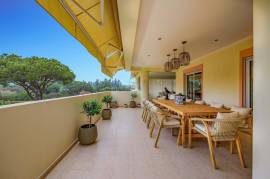 Stunning 3 Bed South Facing Apartment - Central Vilamoura Stunning 3 Bed South Facing Apartment - Central Vilamoura