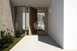 Luxury Sea View Villa with Infinity Pool for Sale in Arco da Calheta, Madeira