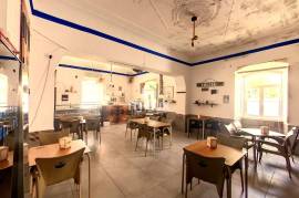 Building with two ground floor buildings, located in Terrugem - Elvas - Alentejo
