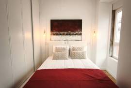 Fully Refurbished 3 Bedroom Apartment in Penha de França