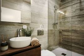 Fully Refurbished 3 Bedroom Apartment in Penha de França