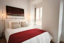 Fully Refurbished 3 Bedroom Apartment in Penha de França