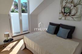 Refurbished 2 Bedrooms with River View near Santa Apolónia