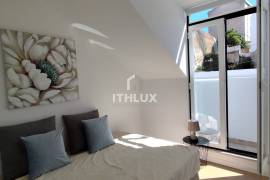 Refurbished 2 Bedrooms with River View near Santa Apolónia