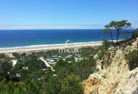 4 bedroom villa with pool and garden in Pinhal do General - Seixal