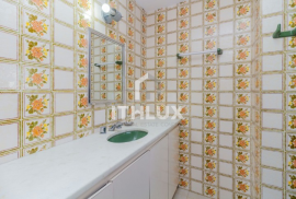 Penthouse, For Sale, 211m2, 2 Bedrooms, 2 Bathrooms, Outbuilding, Semi-furnished, 1 Parking Space, near Zaffari, Jardim Botânico, Poa/ RS Penthouse, For Sale, 211m2, 2 Bedrooms, 2 Bathrooms, Outbuilding, Semi-furnished, 1 Parking Space, near Zaffari, Jardim Botânico, Poa/ RS