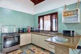 High Standard Furnished Villa with Pool | Gated Community, Ubatuba