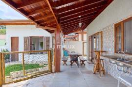 High Standard Furnished Villa with Pool | Gated Community, Ubatuba