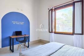 High Standard Furnished Villa with Pool | Gated Community, Ubatuba