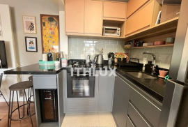 Charming furnished apartment, 42m², for sale, 1 bedroom, large living room, social bathroom, 1 covered parking space garage, Santana, POA/RS